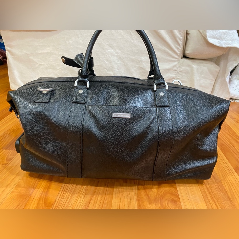 Brooks Brothers Pebble Grain Black Leather Travel Rolling Luggage Duffle Bag